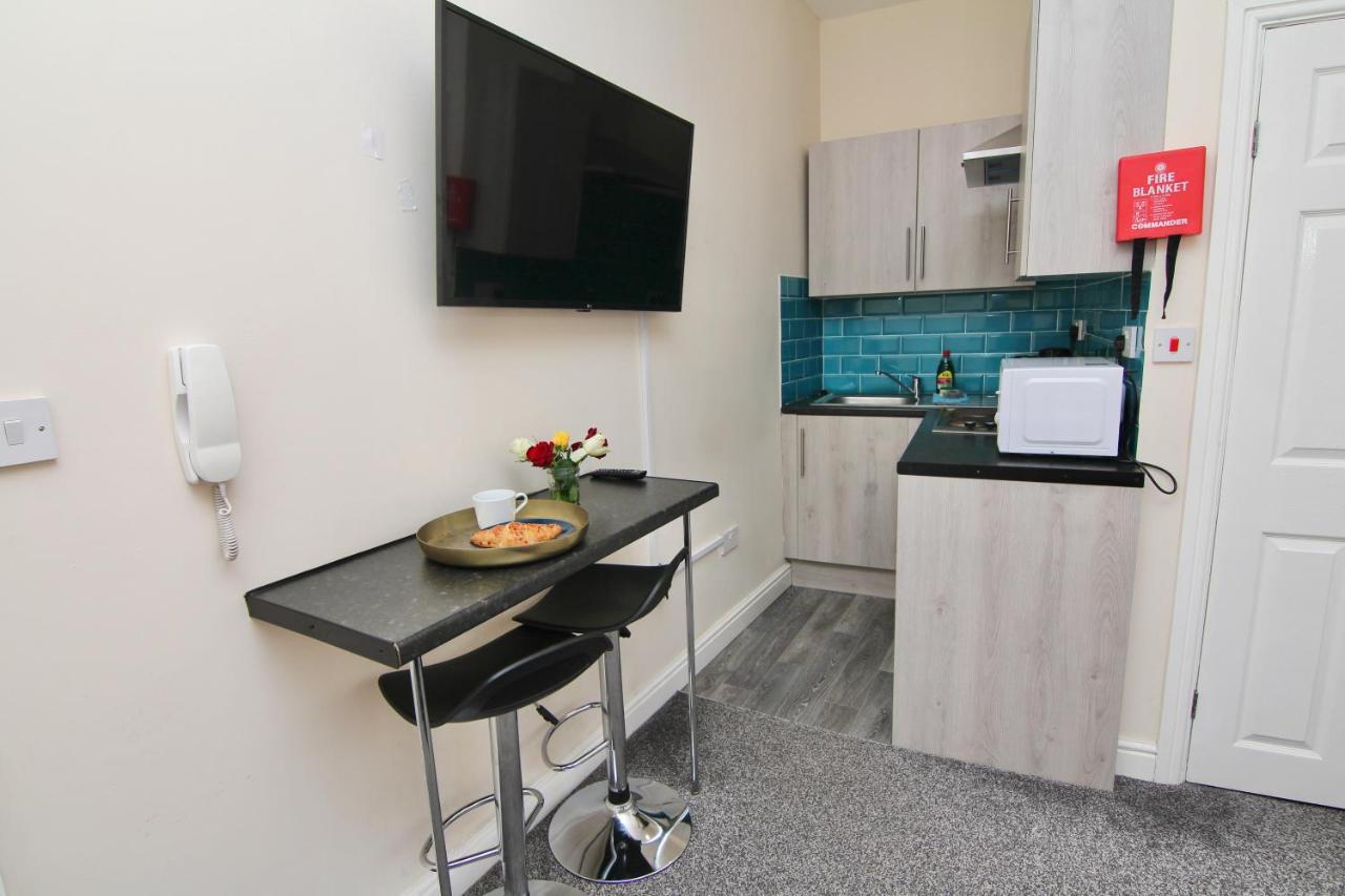 Lovely Twin Bed Studio Near Coventry Shopping Centre Экстерьер фото
